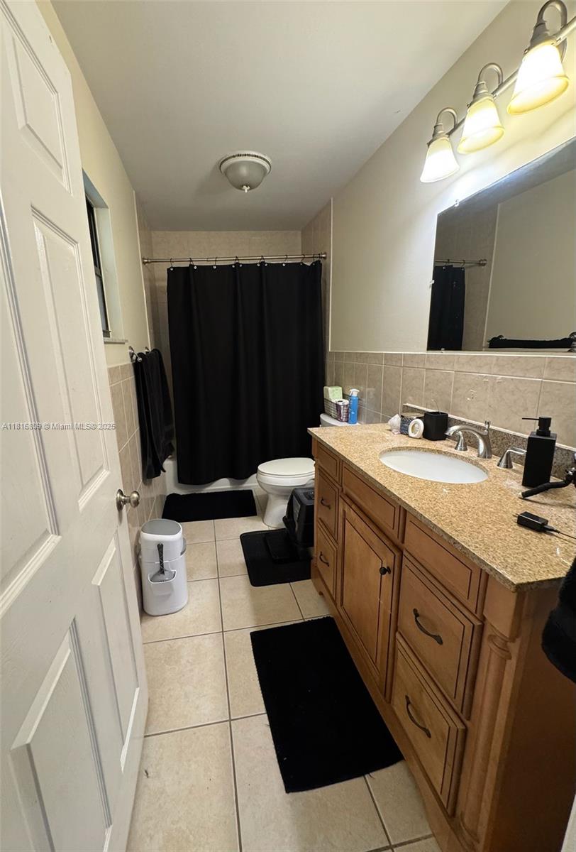 WELLINGTON OF WELLINGTON - Residential