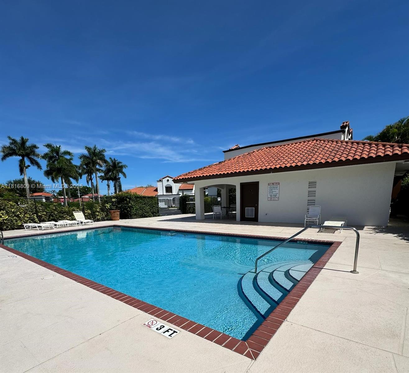 WELLINGTON OF WELLINGTON - Residential