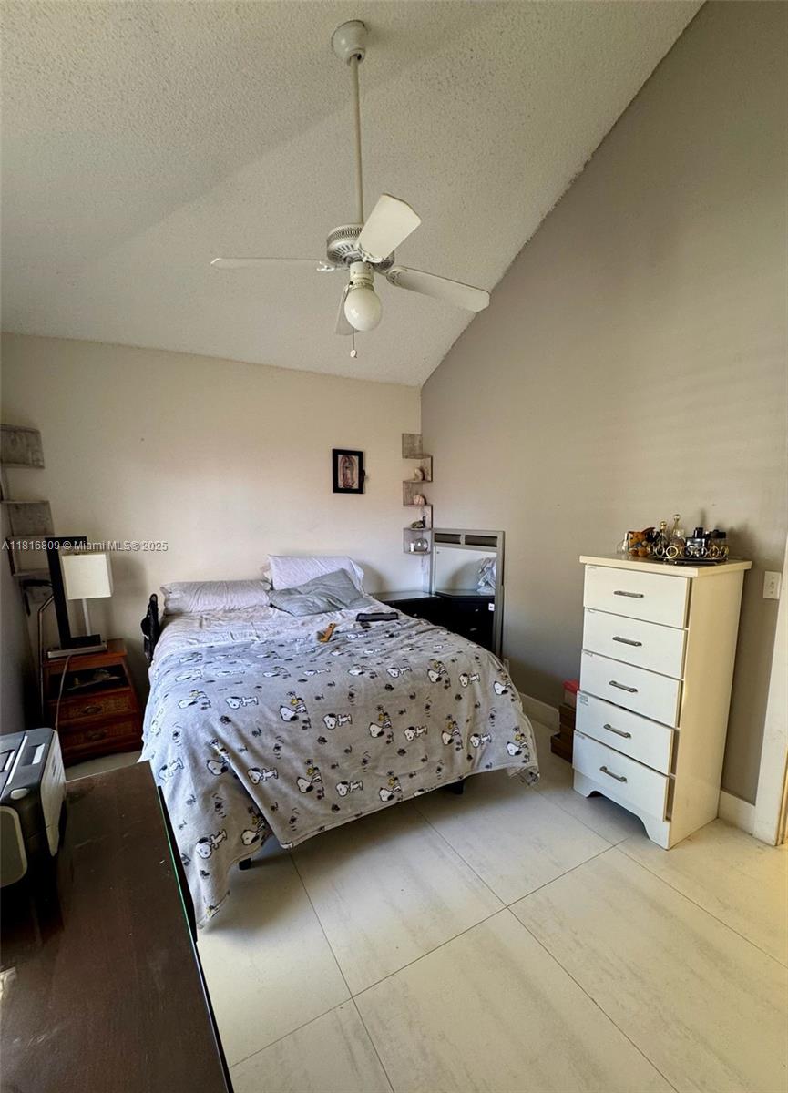 WELLINGTON OF WELLINGTON - Residential