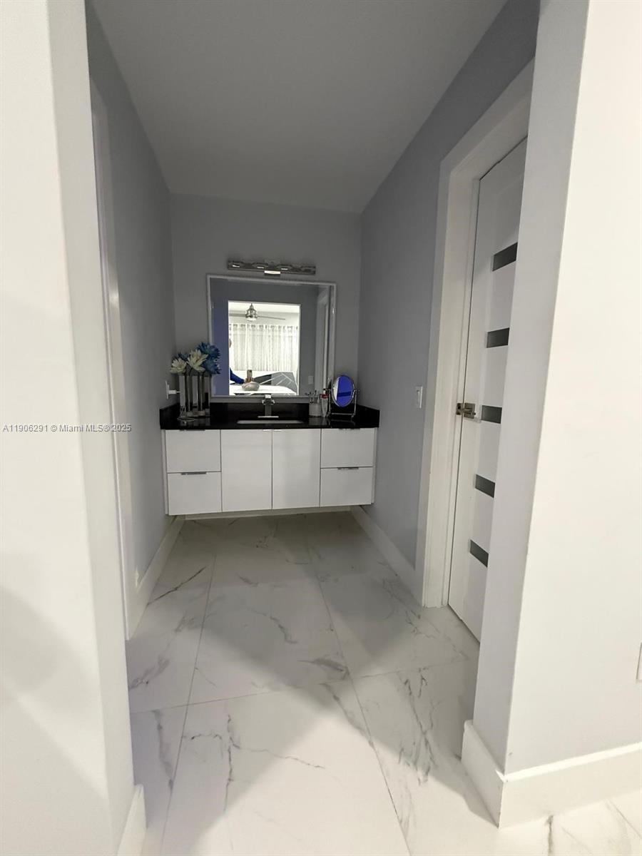 ROSE ESTATES - Residential