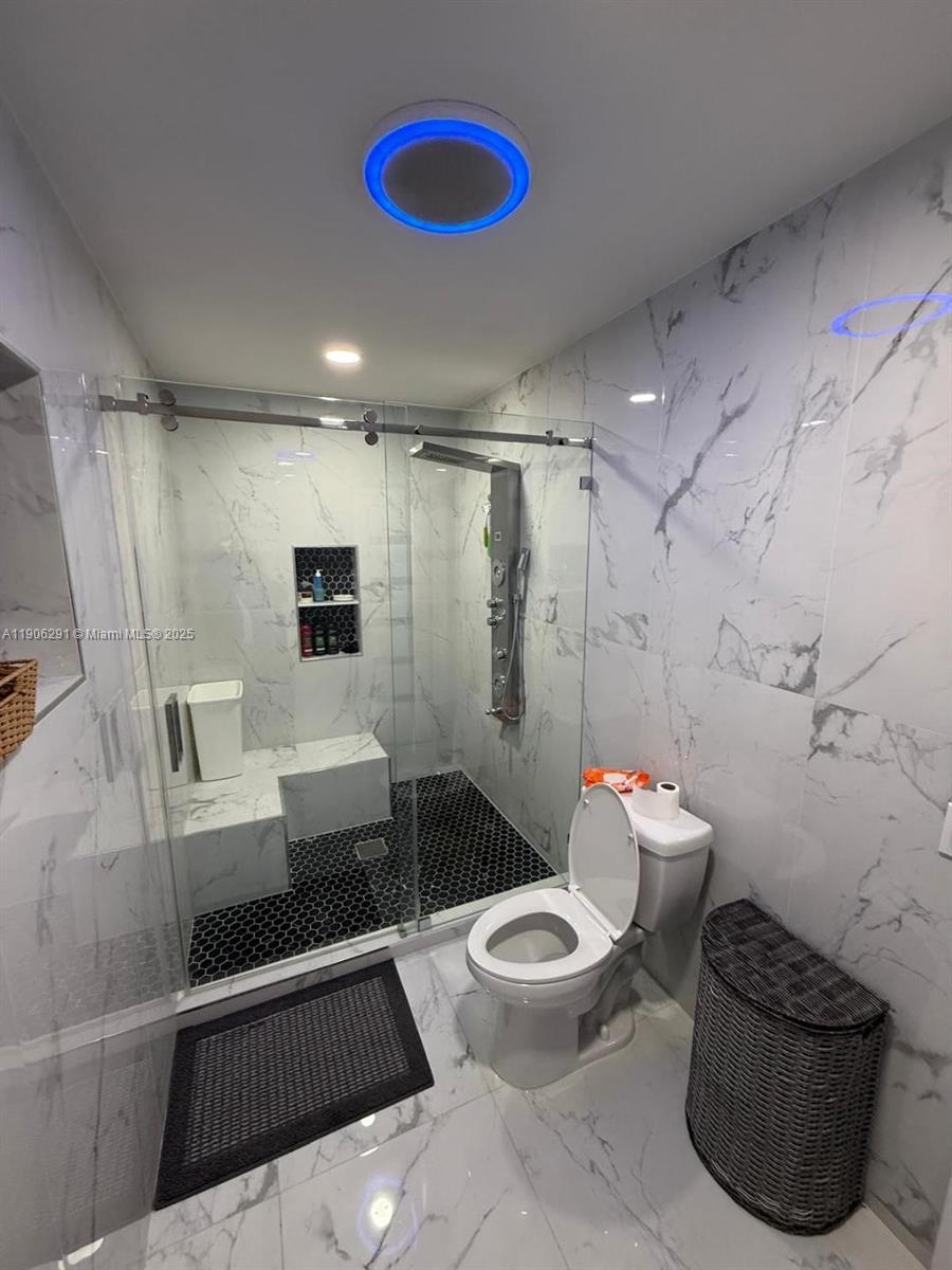 ROSE ESTATES - Residential