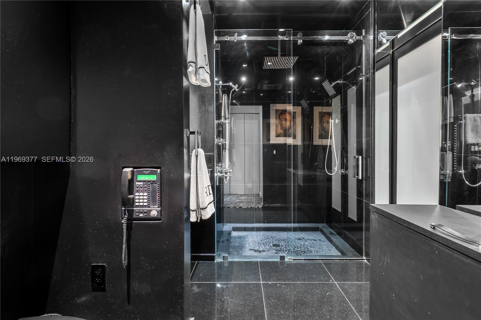 LINCOLN ROAD VILLAS SOUTH - Residential