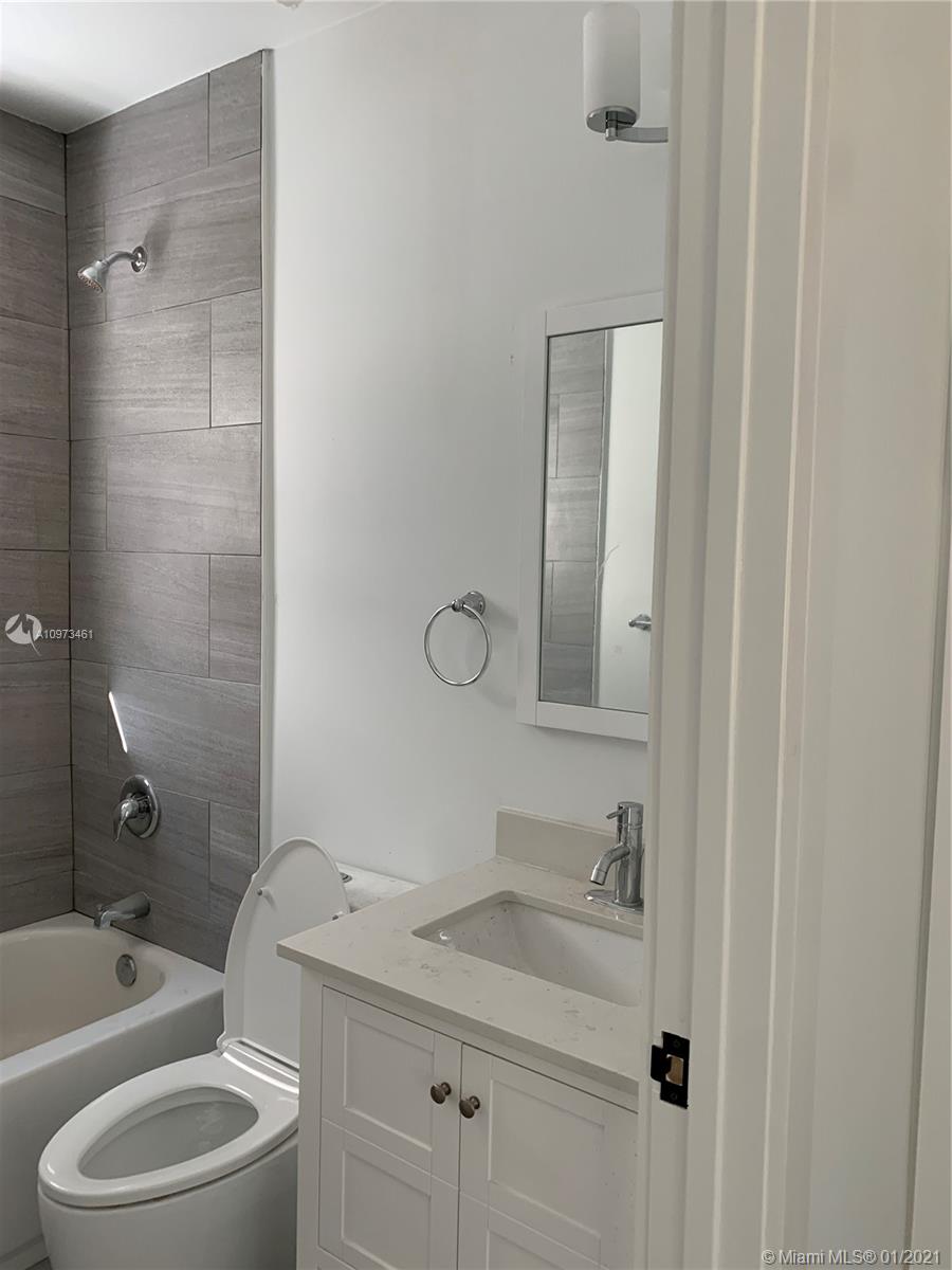 BISCAYNE AVE TRACT - Residential Lease