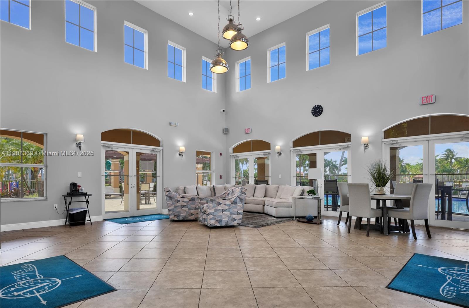 EGRET LAKES ESTATES SEC 4 - Residential