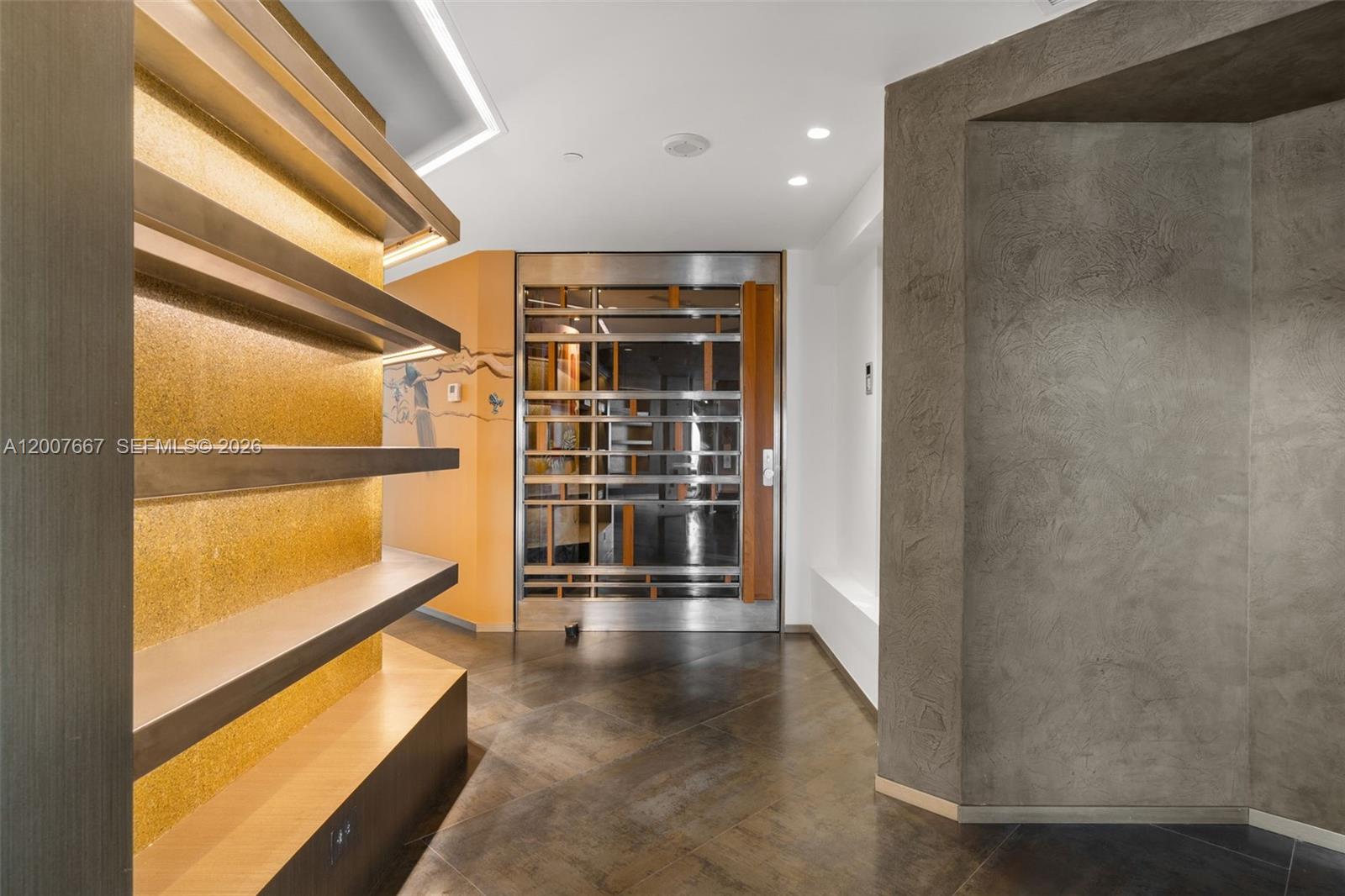 BAL HARBOUR TOWER CONDO - Residential