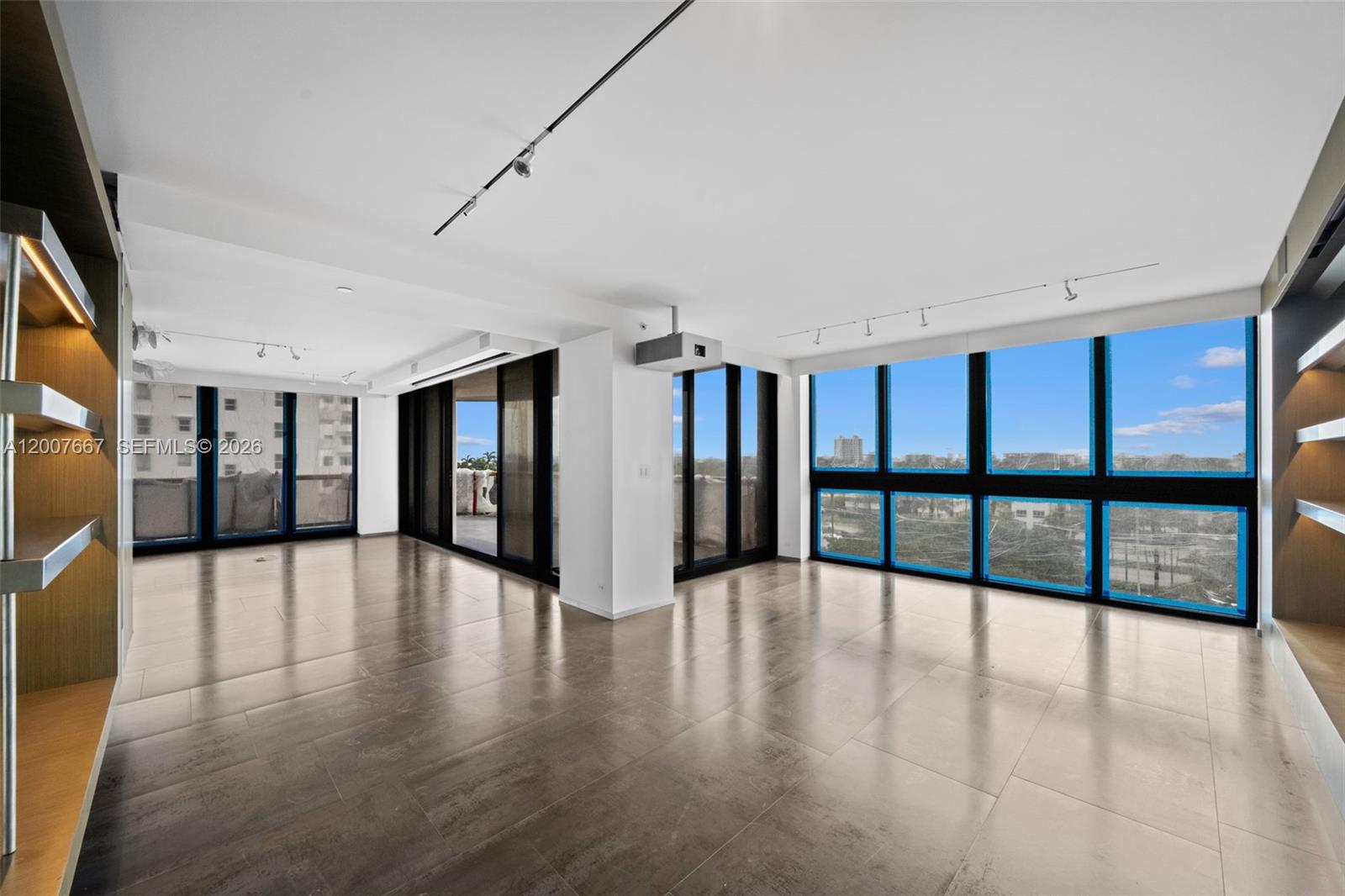 BAL HARBOUR TOWER CONDO - Residential