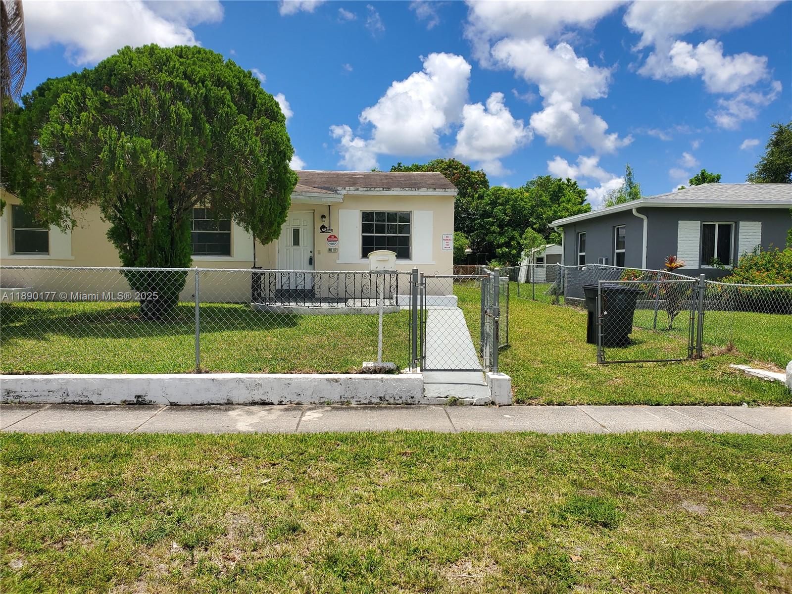 BISCAYNE HIGHLANDS - Residential Lease
