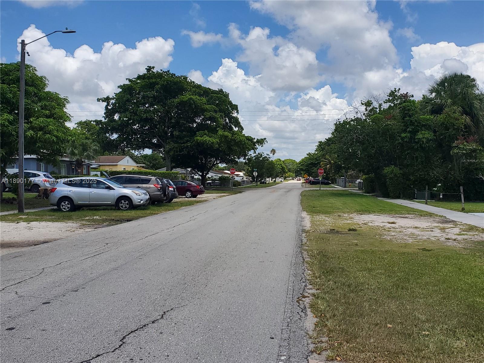 BISCAYNE HIGHLANDS - Residential Lease