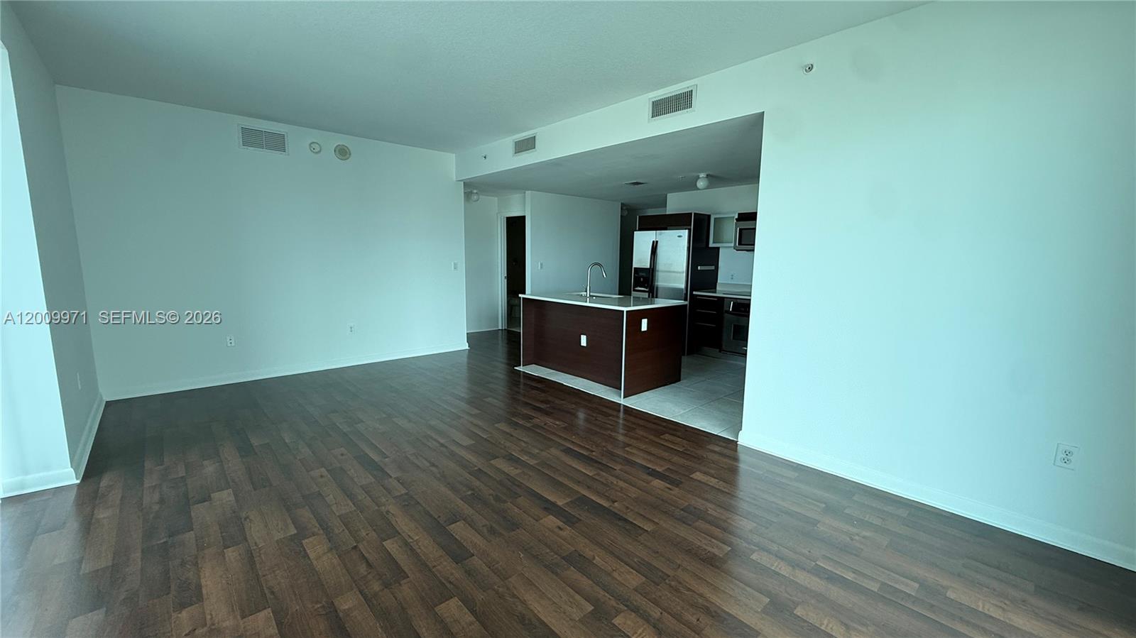 1900 N BAYSHORE DR 1911