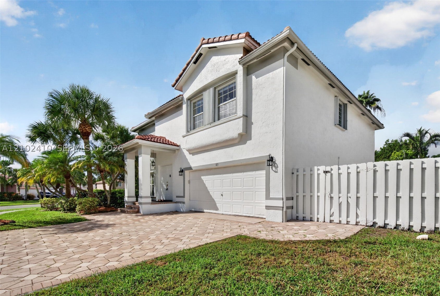 83 Gables Blvd