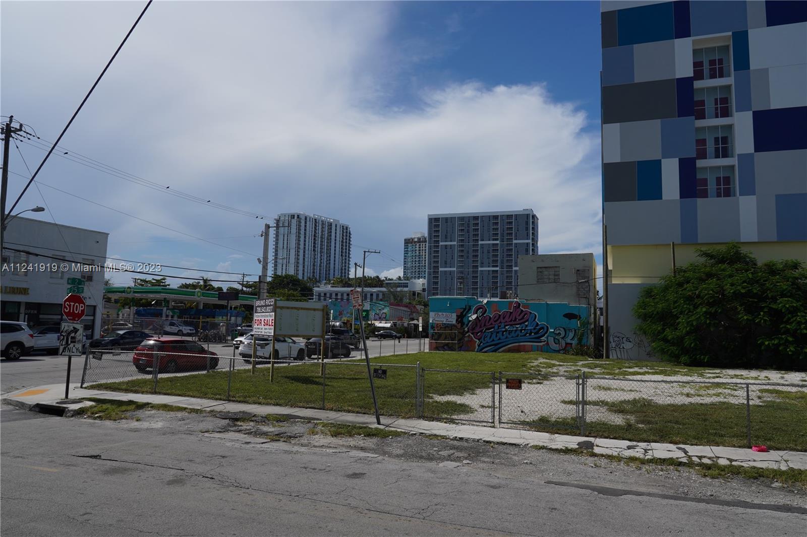 Perfect corner lot located in the center of viral retail, arts and fashion section of Miami. Location is minutes from the Design District, Miami Beach, South Beach, Downtown and Brickell. Located in opportunity zone.
