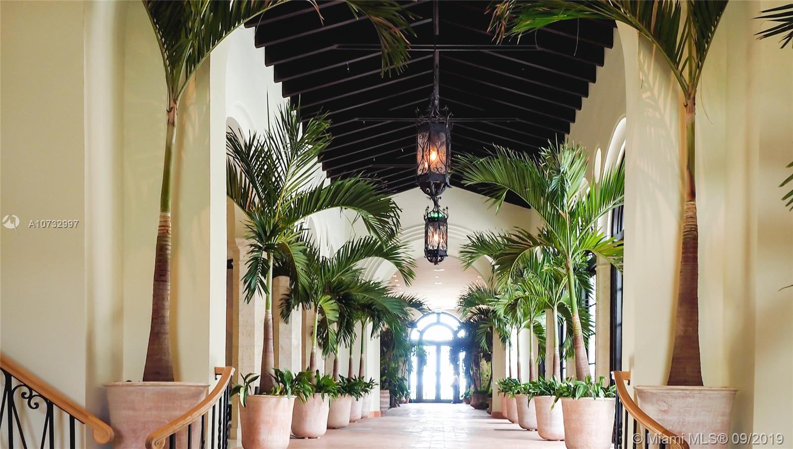 SURF CLUB CONDO - Residential