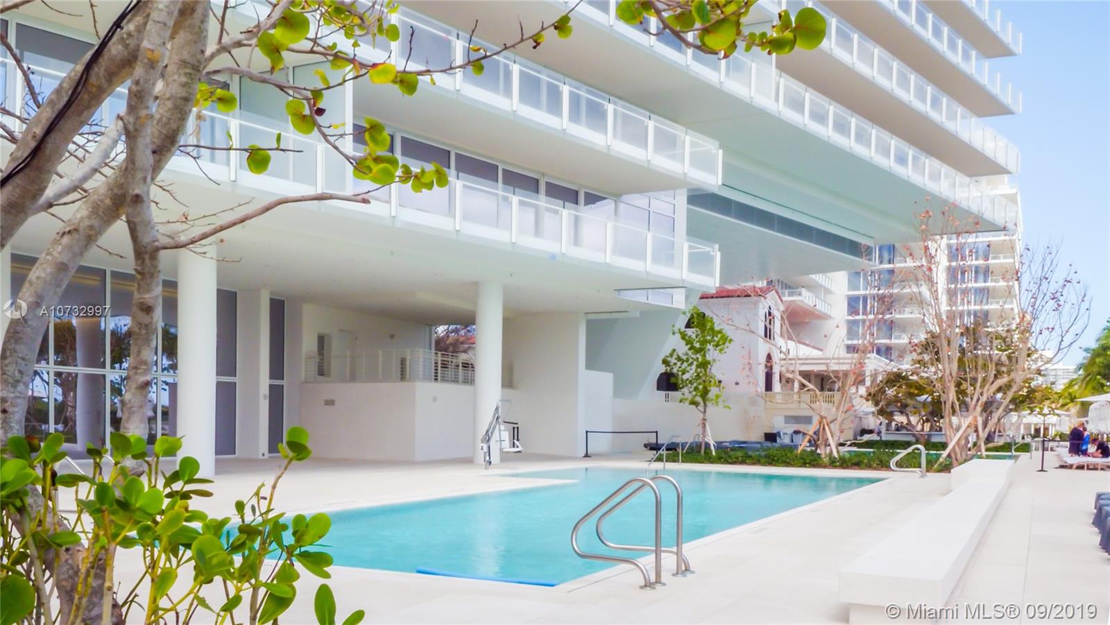 SURF CLUB CONDO - Residential