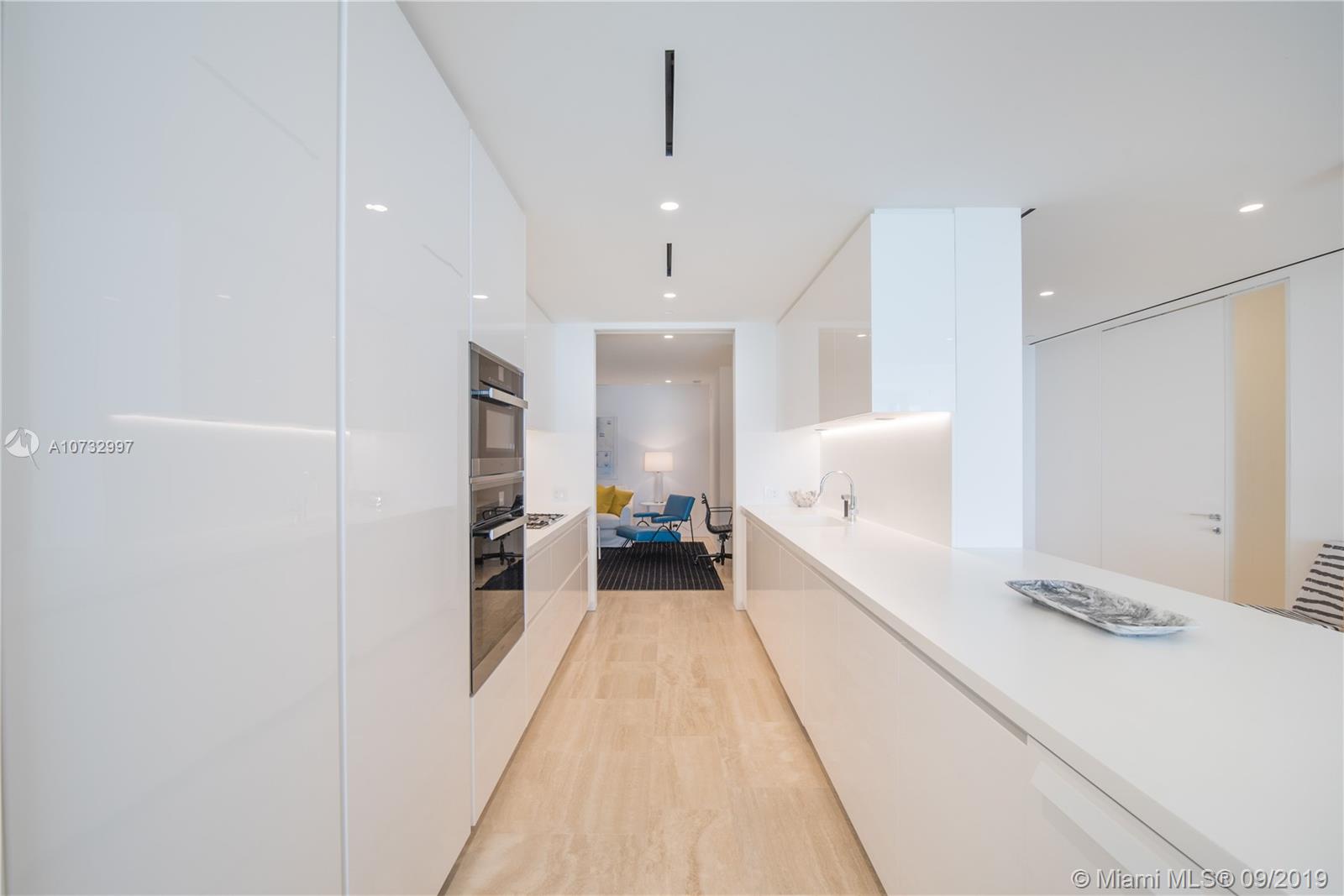 SURF CLUB CONDO - Residential