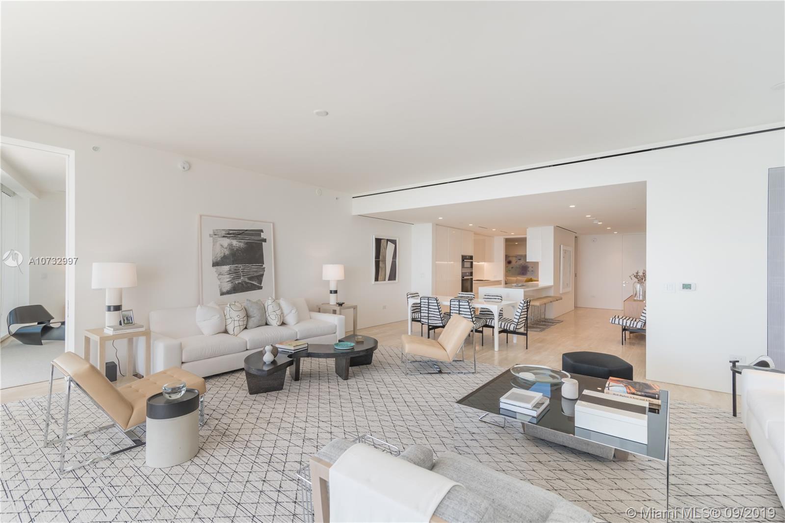 SURF CLUB CONDO - Residential