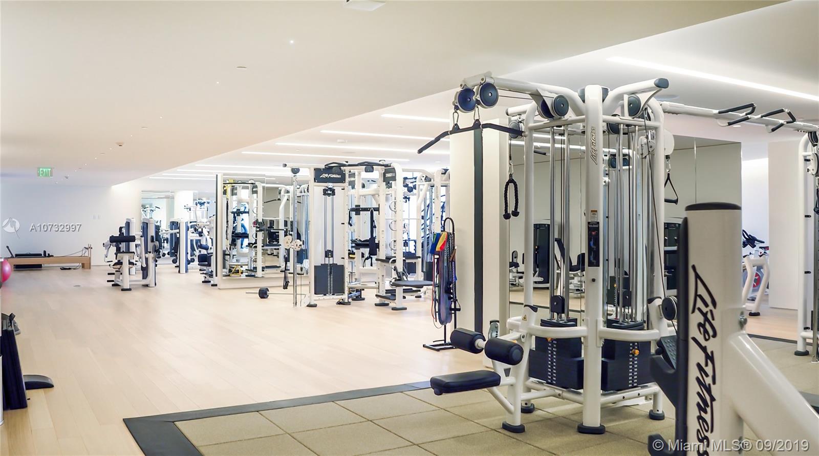 SURF CLUB CONDO - Residential