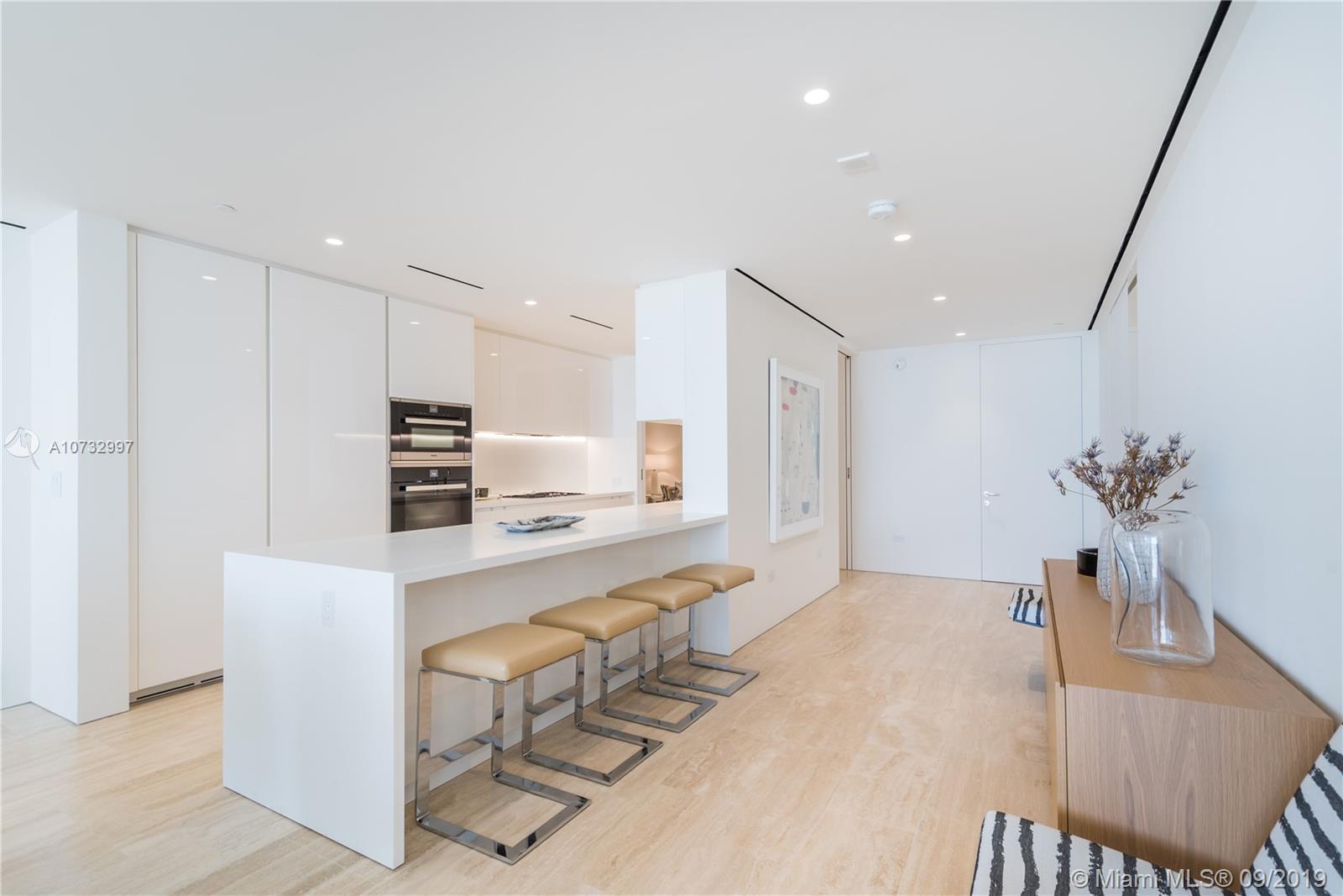 SURF CLUB CONDO - Residential