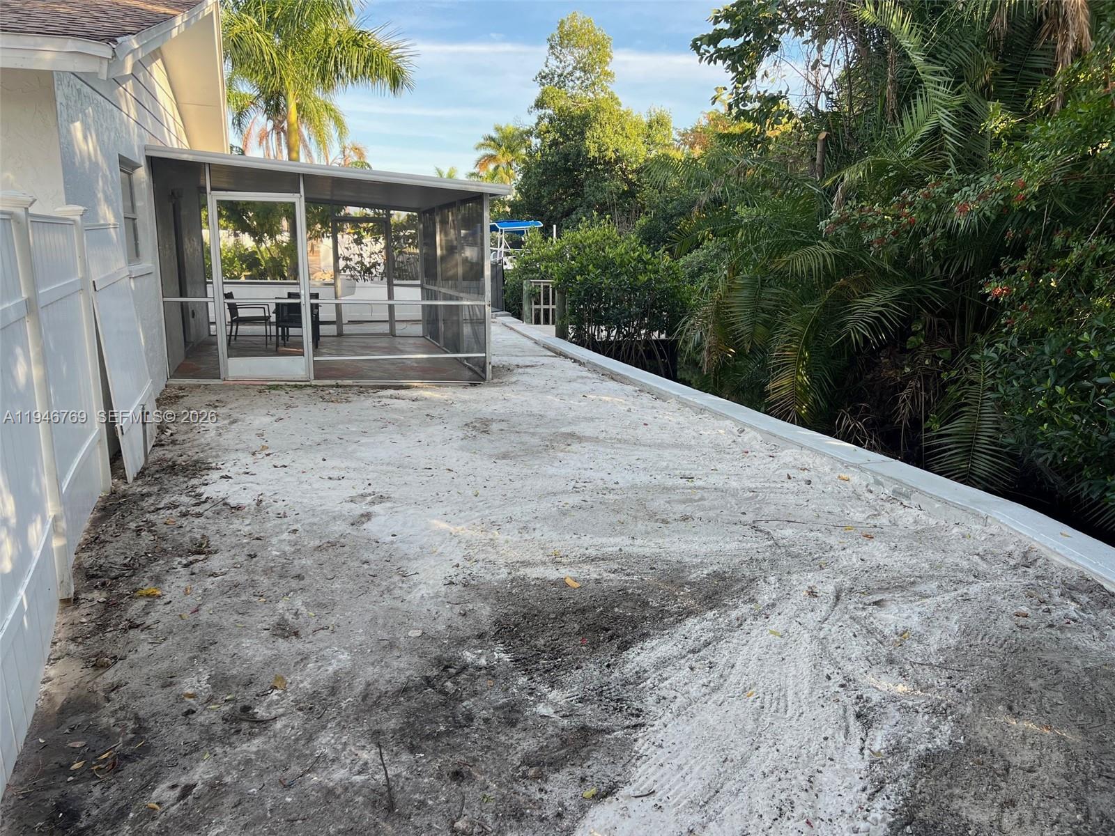 Holeusa - Residential