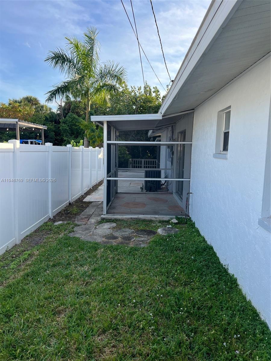 Holeusa - Residential