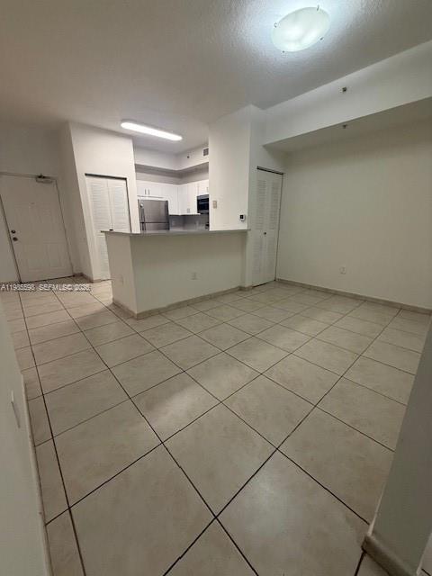 PALM GARDENS AT DORAL CON - Residential Lease