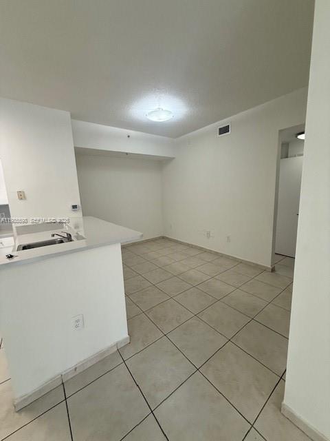 PALM GARDENS AT DORAL CON - Residential Lease