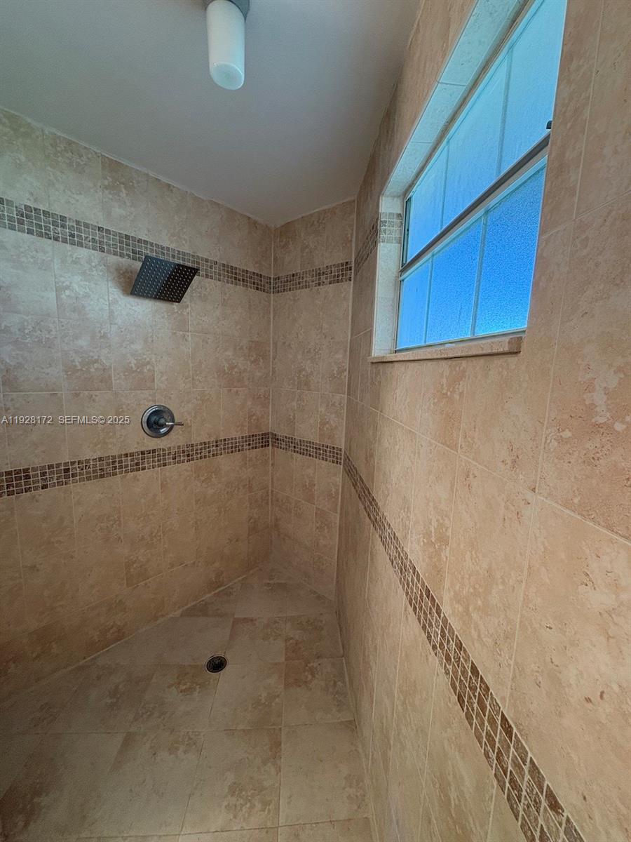 PLUM AT BOCA POINTE CONDO - Residential