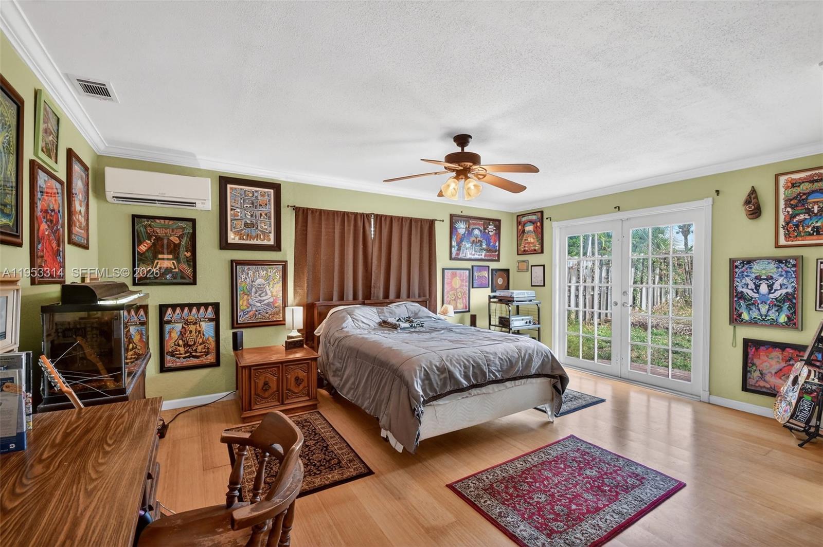 LAKE OSBORNE ESTATES 6 - Residential