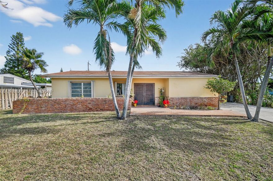 HUGE PRICE DECREASE!!! SELLER MOTIVATED!! Amazing 4 Bedroom 3 Bathroom Home Located in the Desirable Lake Osborne Estates of Lake Worth Beach. Situated on a Prime Corner Lot, This Property Offers a Large Driveway, One-Car Garage, Plenty of Space for Multiple Vehicles, Split Floorplan, New Electrical Panel, and So Much More. The Flexible Floor Plan Provides Generous Living Areas and Dual Oversized Primary Suites. Equippied With Hurricane Shutters for Added Peace of Mind. Excellent Outdoor Potential with Ample Yard Space on All Sides. A Great Opportunity to Own a Spacious Home in an Established Neighborhood. No HOA!!
