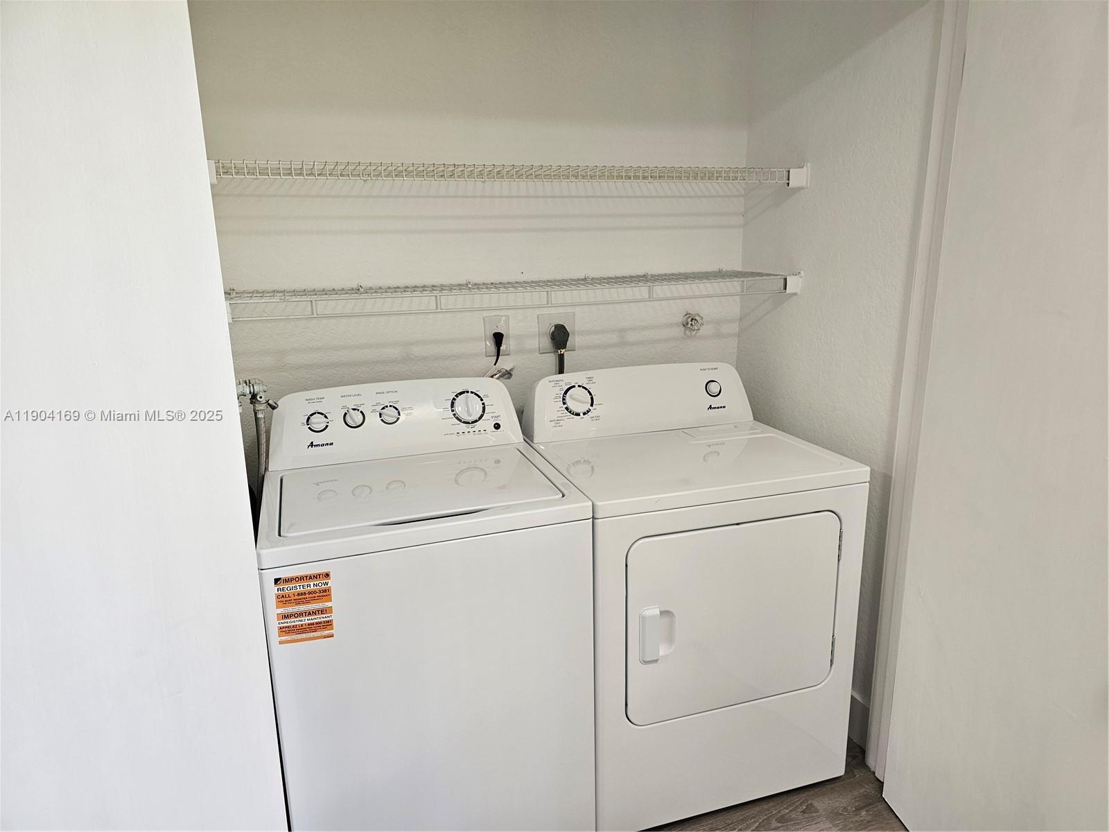 LAKEVIEW CLUB CONDO - Residential Lease