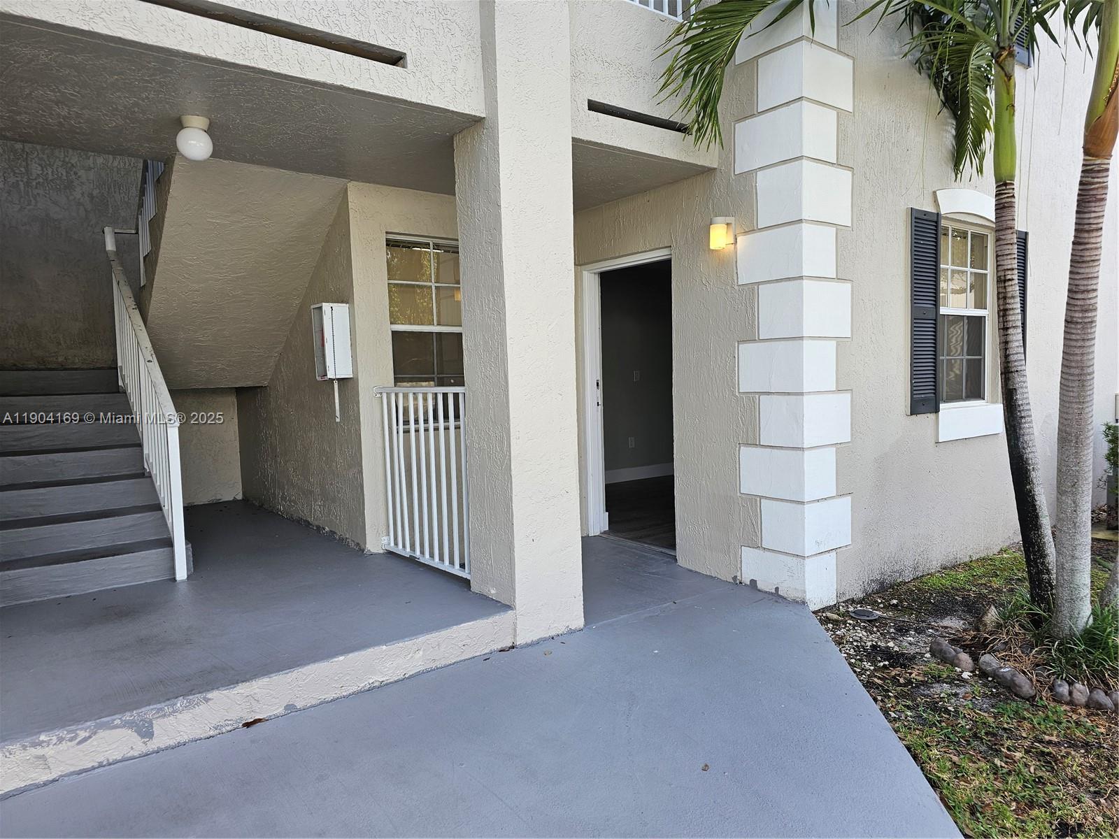 LAKEVIEW CLUB CONDO - Residential Lease