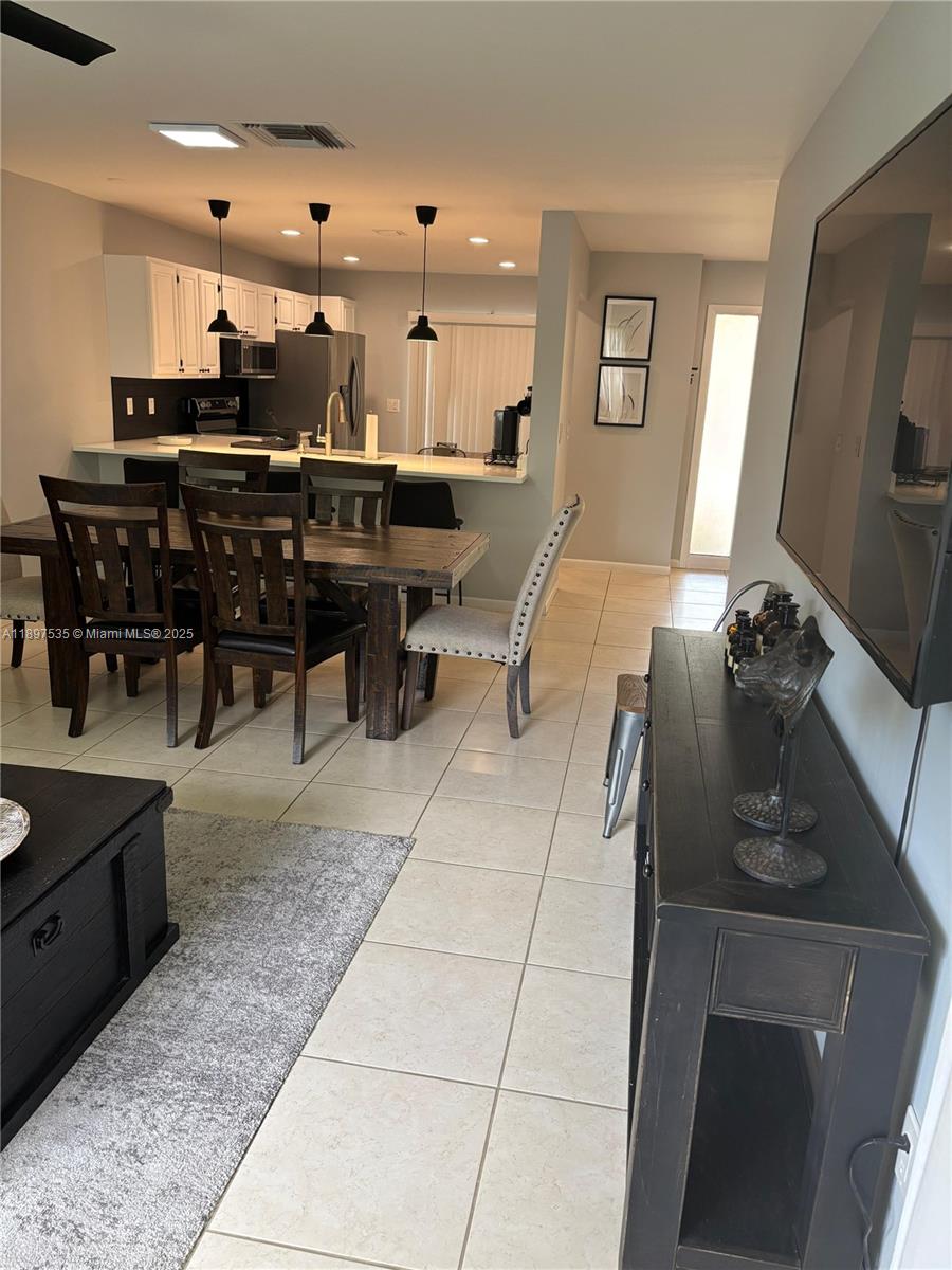 SHEFFIELD WOODS AT WELLIN - Residential Lease