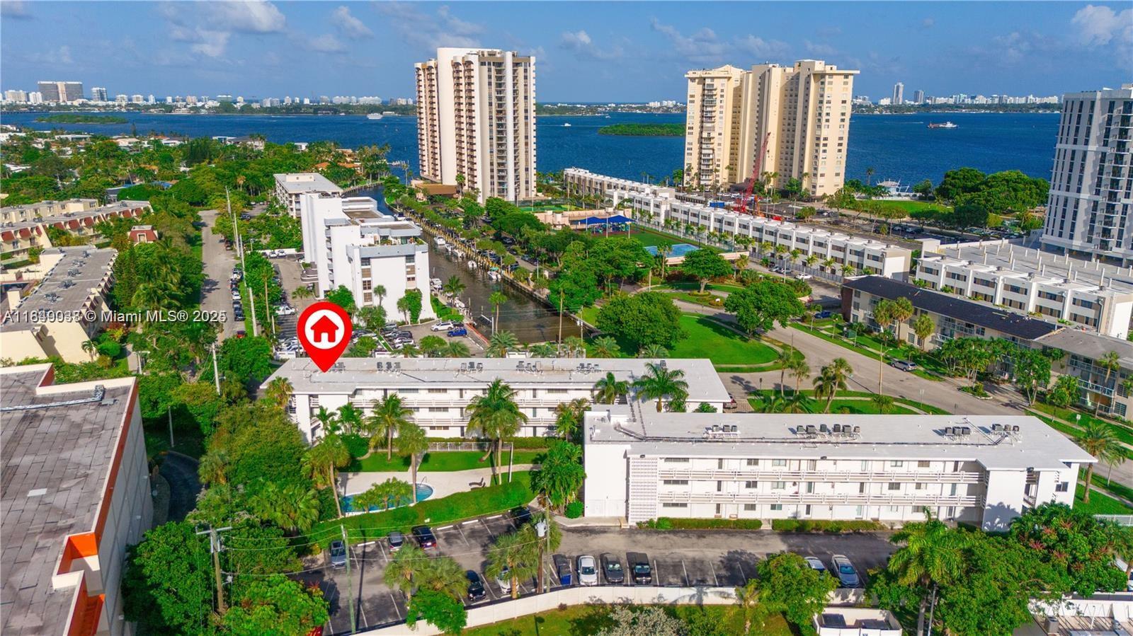 LIDO BAY - Residential