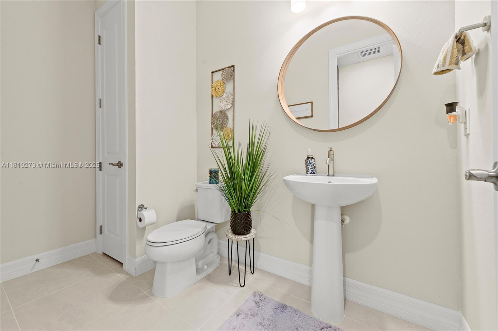 HERON PRESERVE AT TRADITI - Residential