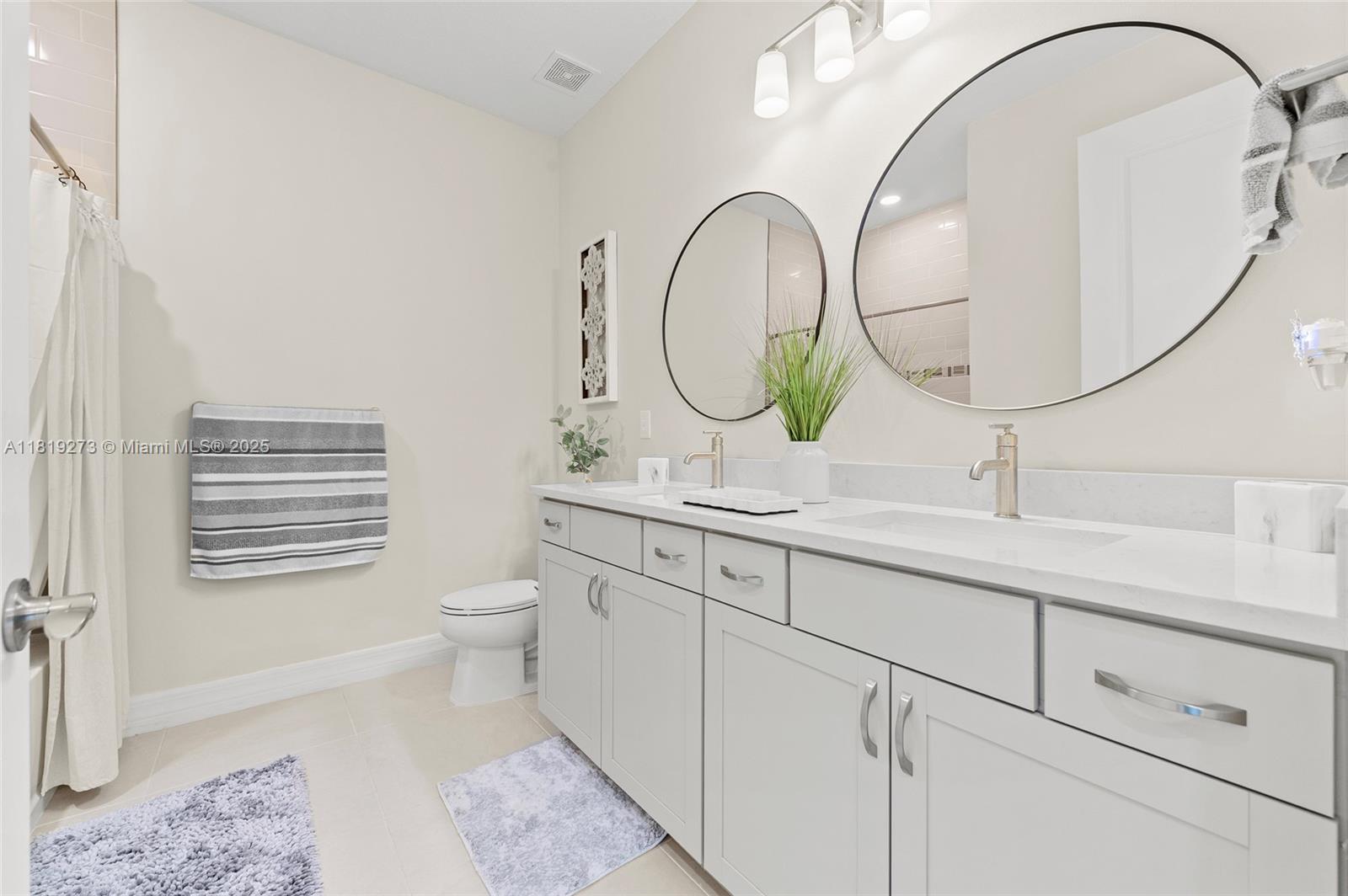 HERON PRESERVE AT TRADITI - Residential