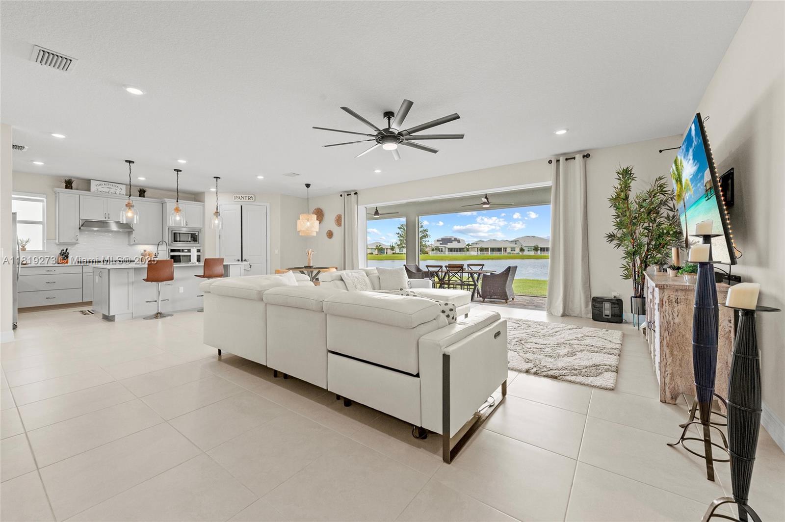 HERON PRESERVE AT TRADITI - Residential