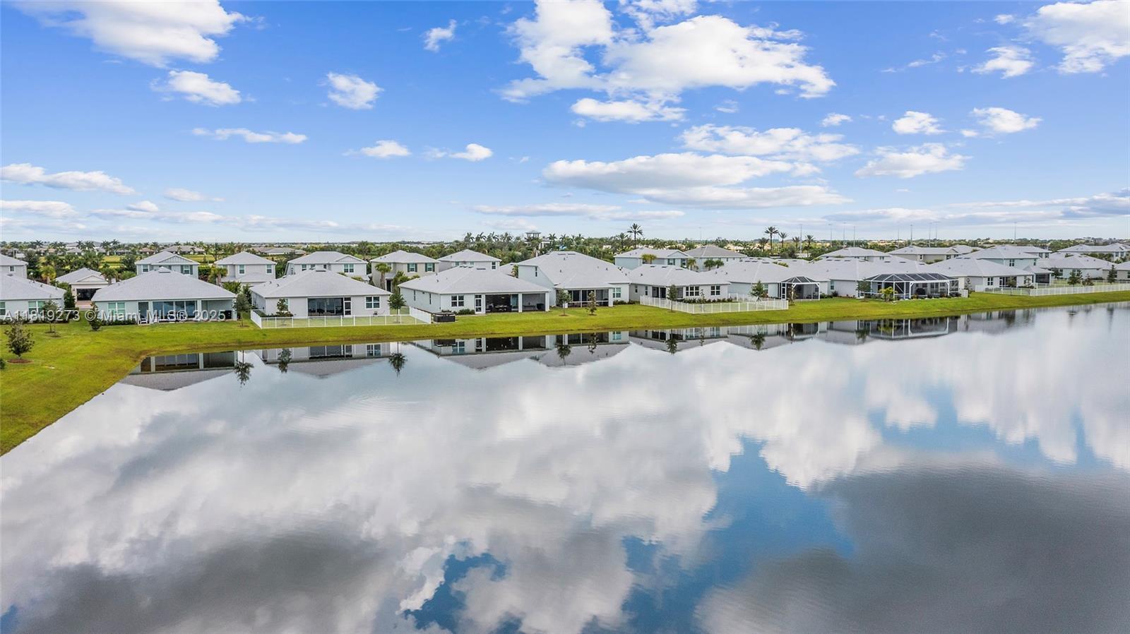 HERON PRESERVE AT TRADITI - Residential