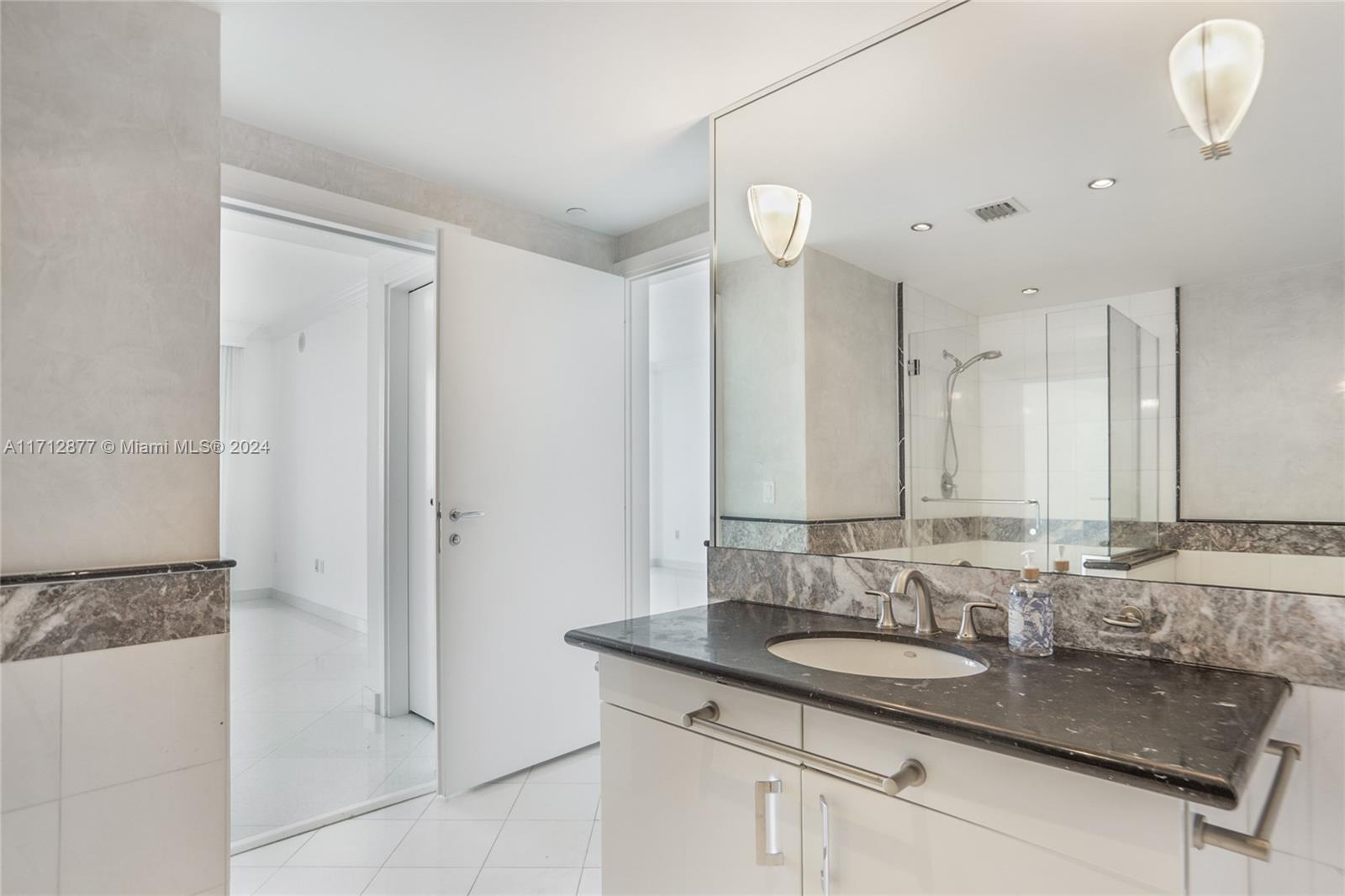 THE BENTLEY BAY CONDO - Residential