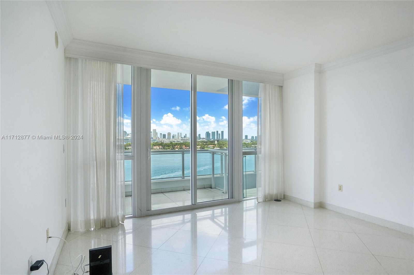 THE BENTLEY BAY CONDO - Residential