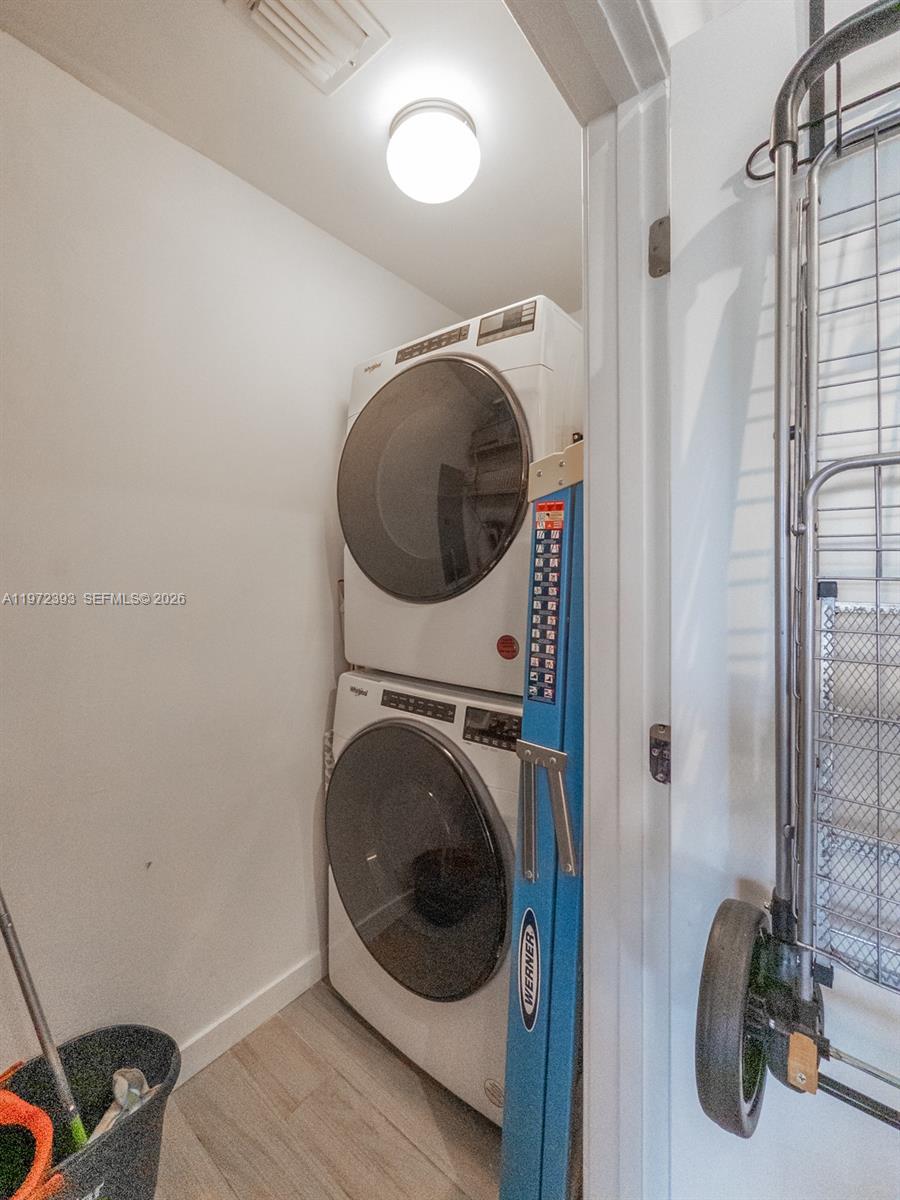 NINE AT MARY BRICKELL VIL - Residential