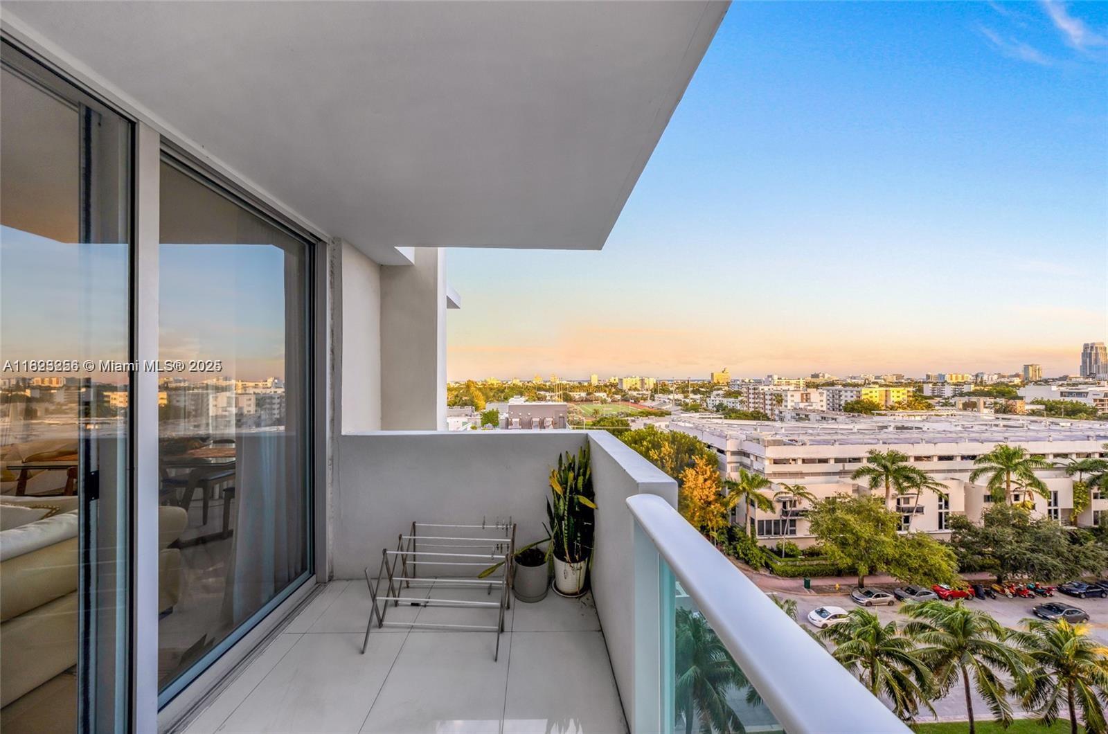 Rental Property at 1200 West Ave 915, Miami Beach, Miami-Dade County, Florida - Bedrooms: 1 
Bathrooms: 2  - $3,400 MO.