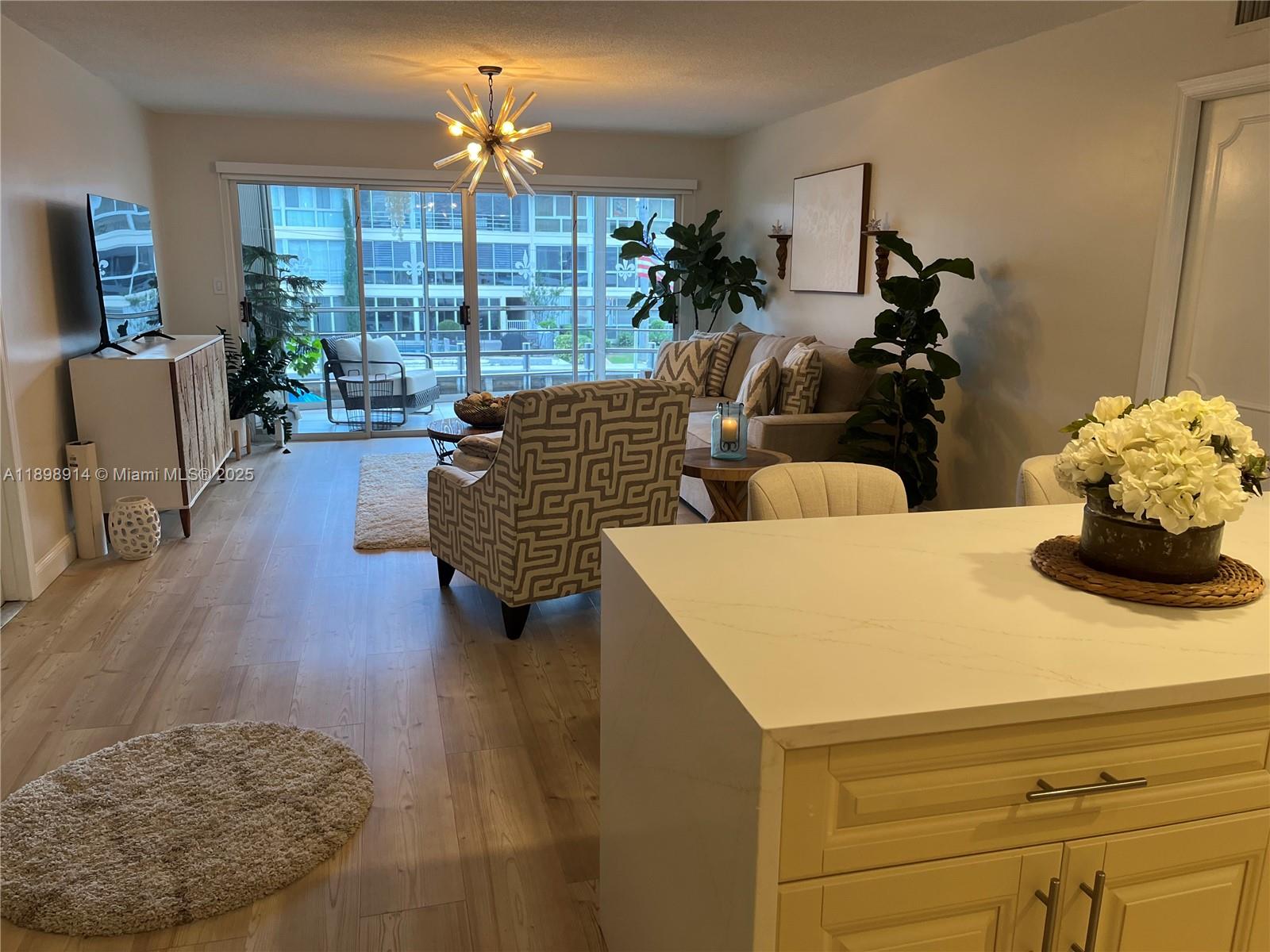 WINDSOR CONDO - Residential