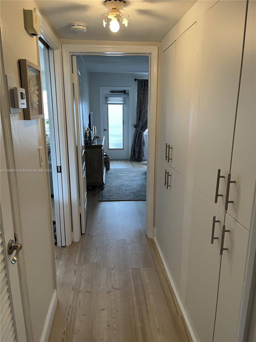 WINDSOR CONDO - Residential