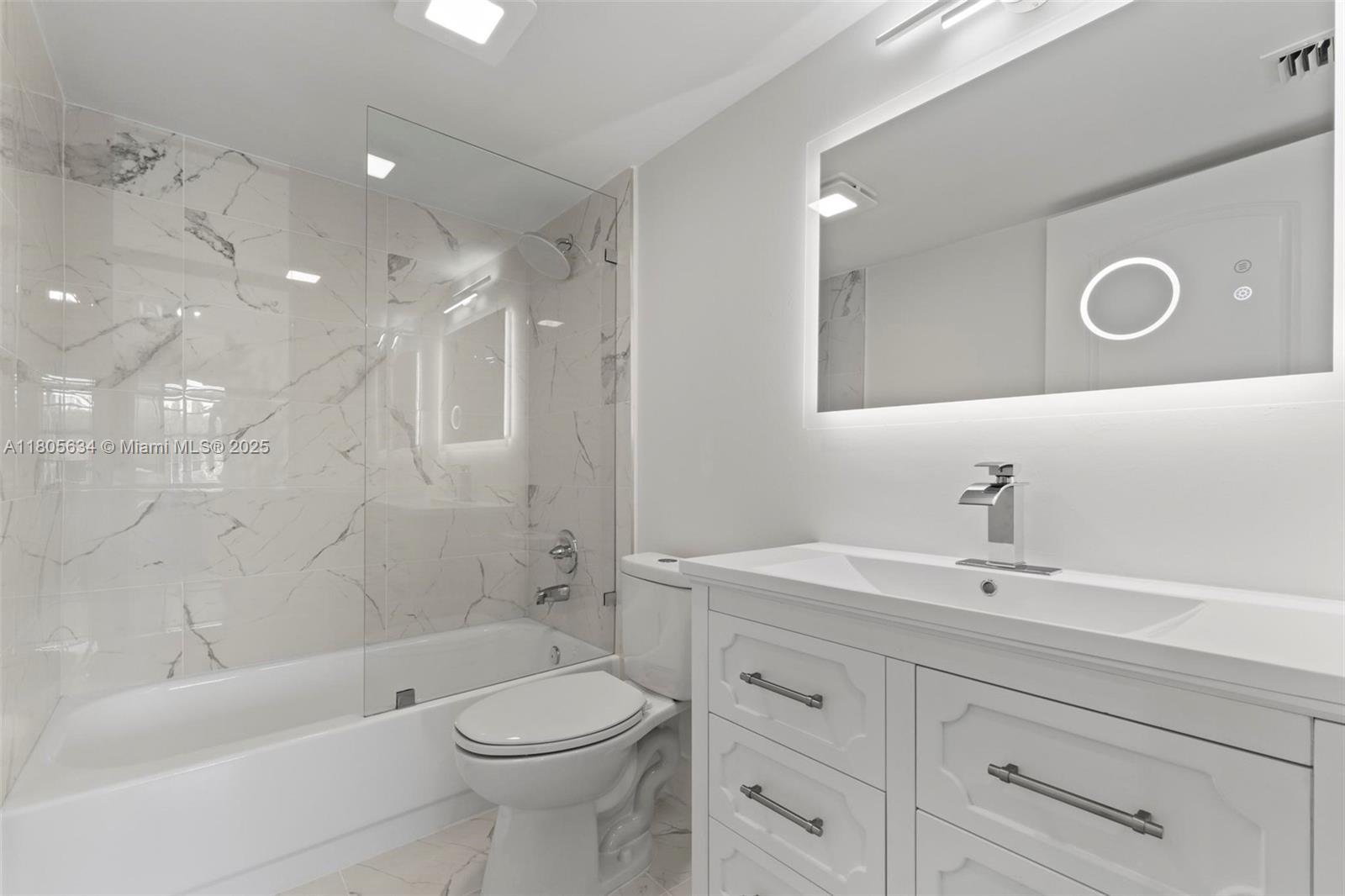 CAMBRIDGE AT CENTURY VILLA - Residential