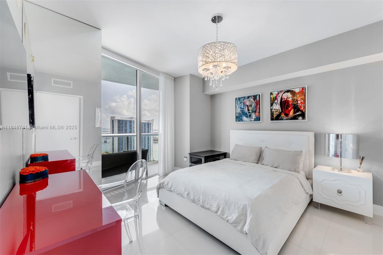 ICON BRICKELL NO TWO - Residential