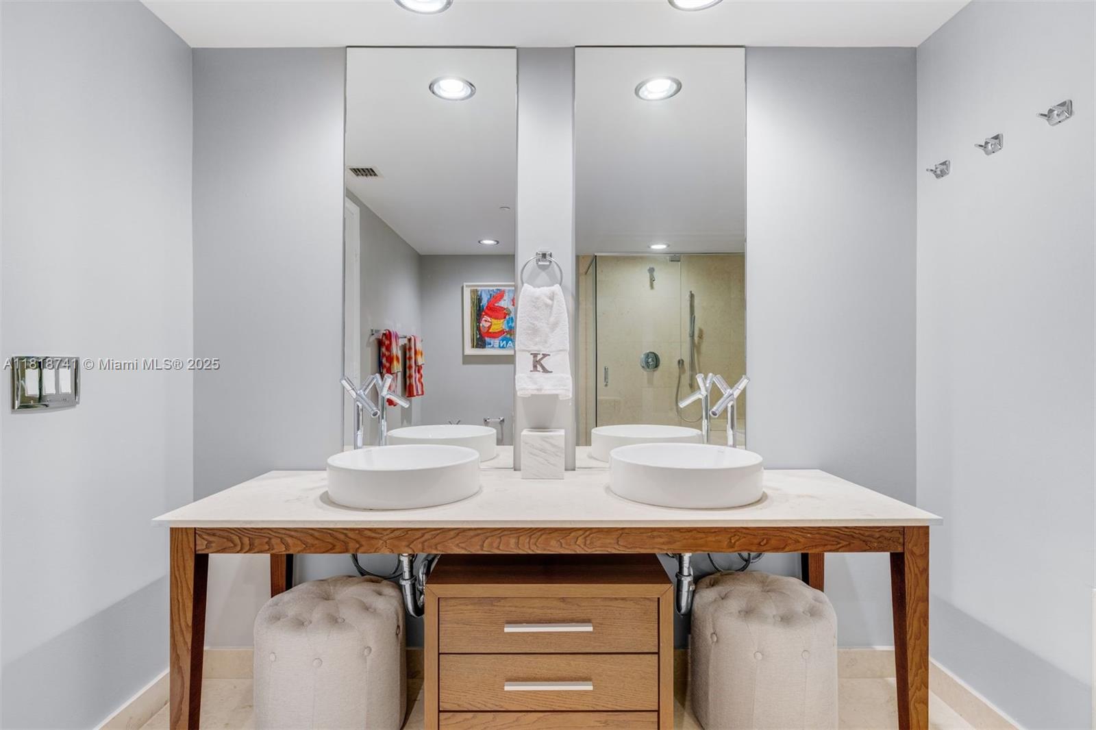 ICON BRICKELL NO TWO - Residential