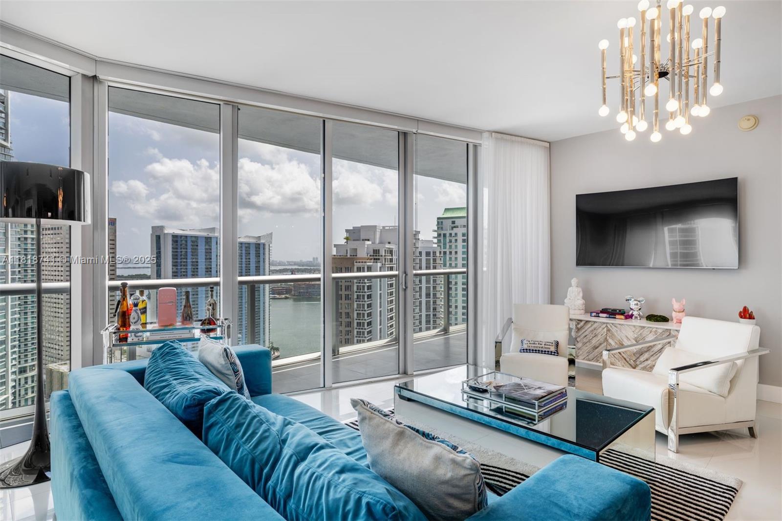 ICON BRICKELL NO TWO - Residential