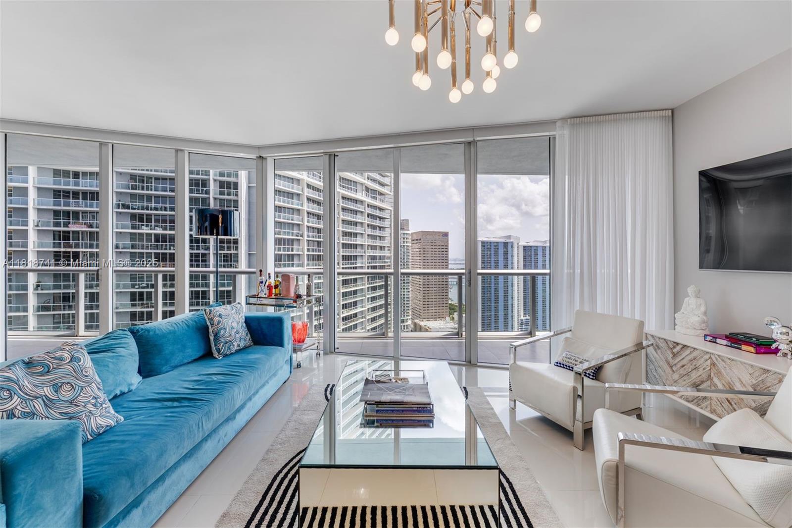ICON BRICKELL NO TWO - Residential