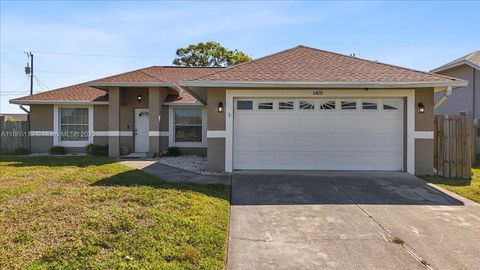 1405 SW 9 Ave Cape Coral FL 33991
