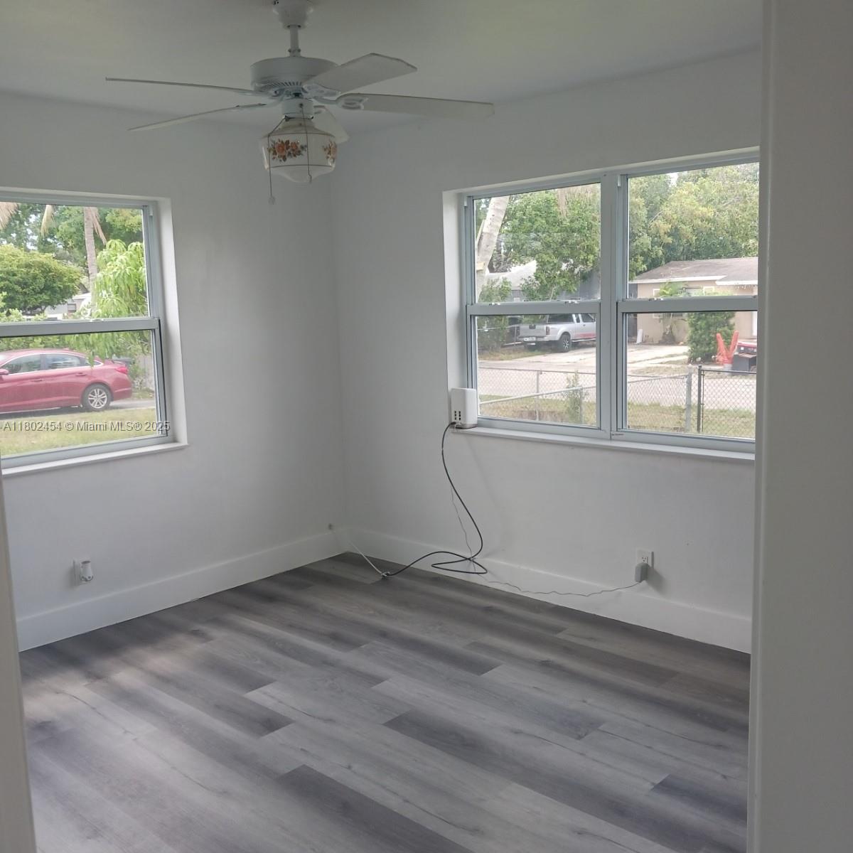 LINWOOD GARDENS NO 2 - Residential