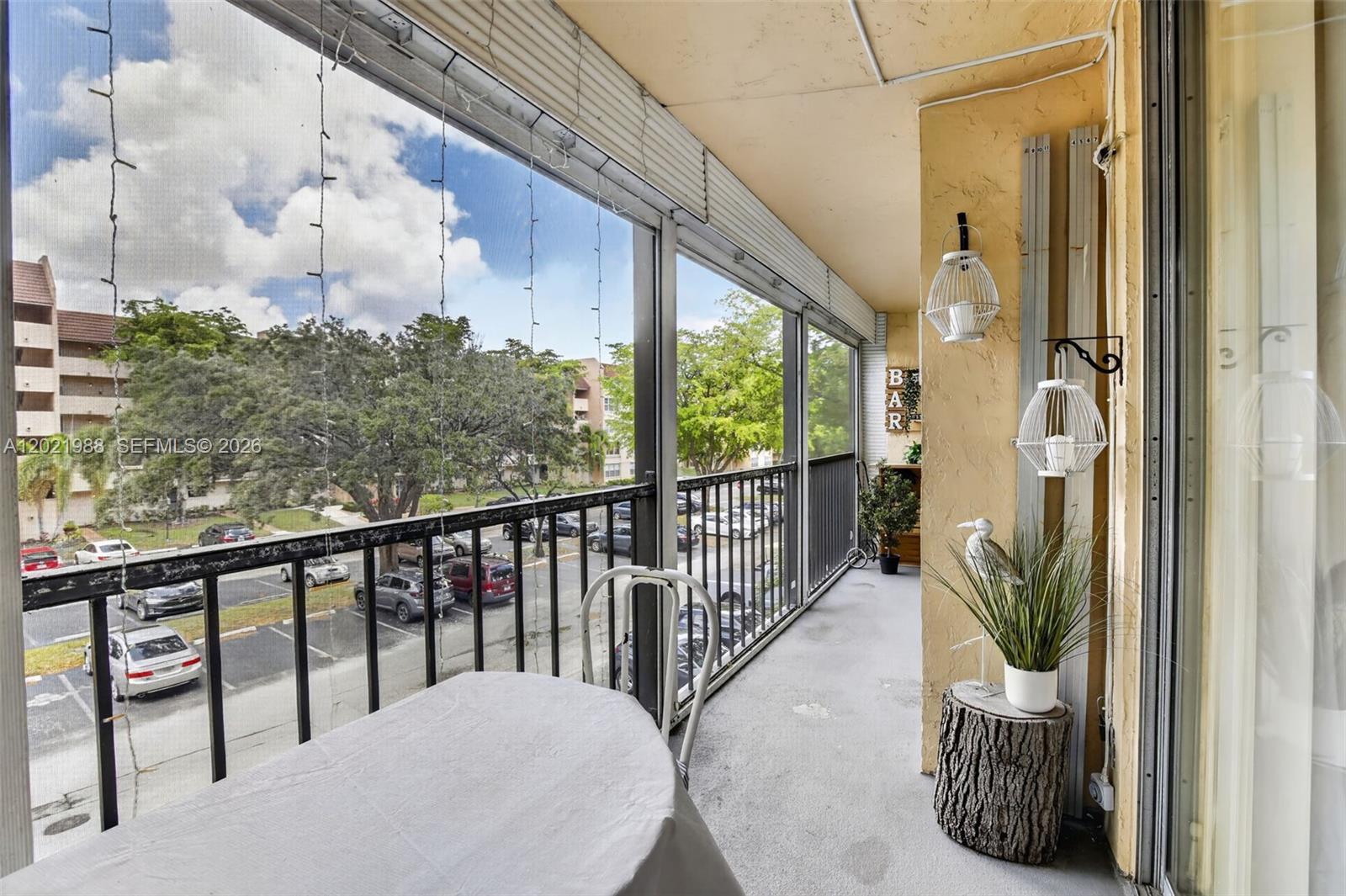 CONDOMINIUM 6 OF ENVIRON - Residential